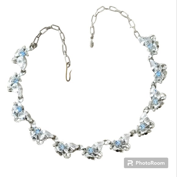 Vintage Silver Tone Angel Wings with Pale Blue Rhinestones Choker Necklace 60s - Picture 1 of 10